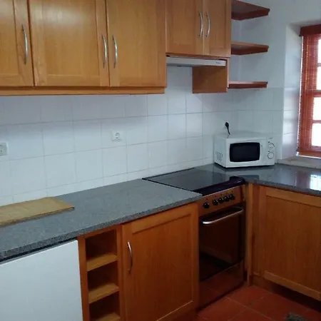 Casa Da Meia Encosta Casa de Campo